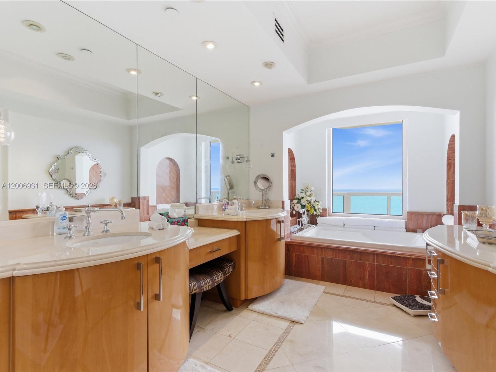 17875 Collins Ave #1501, Sunny Isles Beach FL 33160
