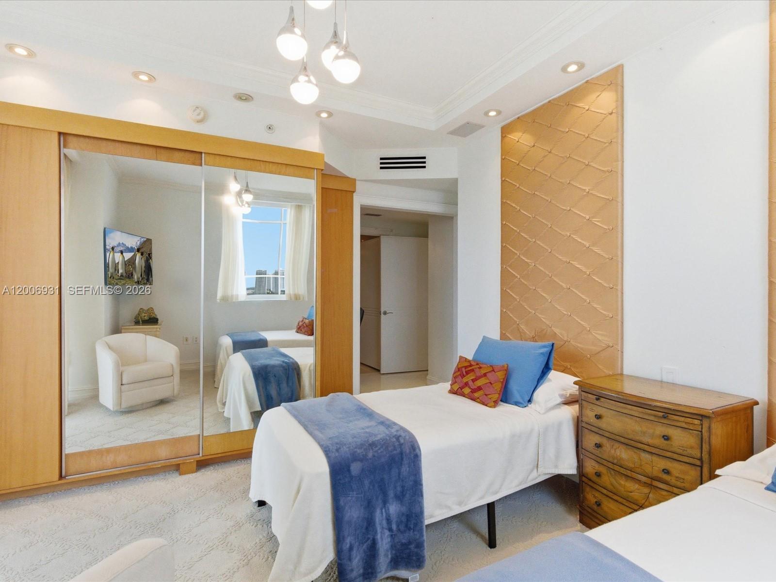 17875 Collins Ave #1501, Sunny Isles Beach FL 33160