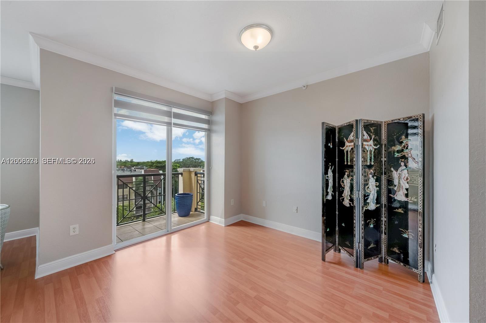 9021 SW 94th St #509, Miami FL 33176