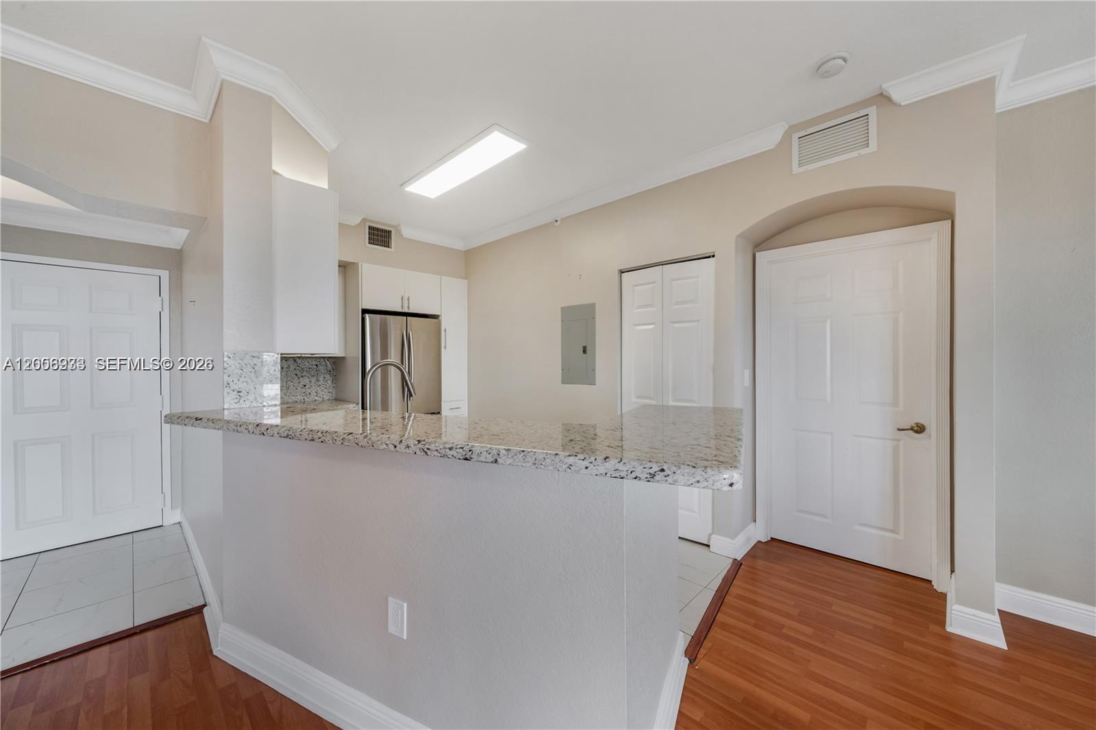 9021 SW 94th St #509, Miami FL 33176