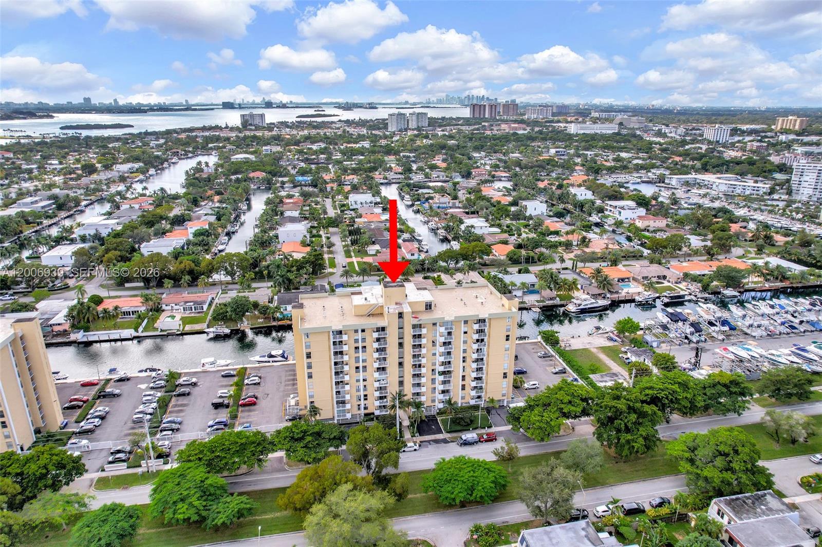 2000 NE 135th St #411, North Miami FL 33181