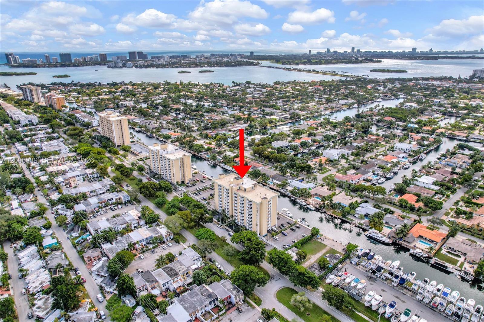 2000 NE 135th St #411, North Miami FL 33181