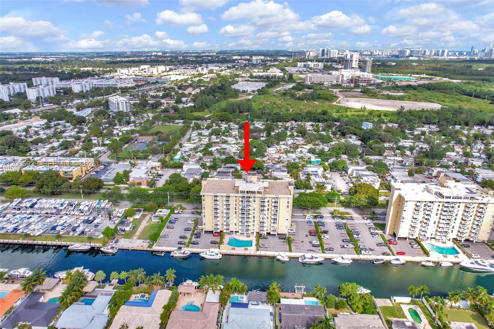 2000 NE 135th St #411, North Miami FL 33181