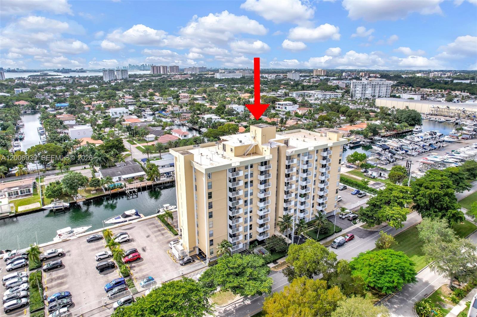 2000 NE 135th St #411, North Miami FL 33181