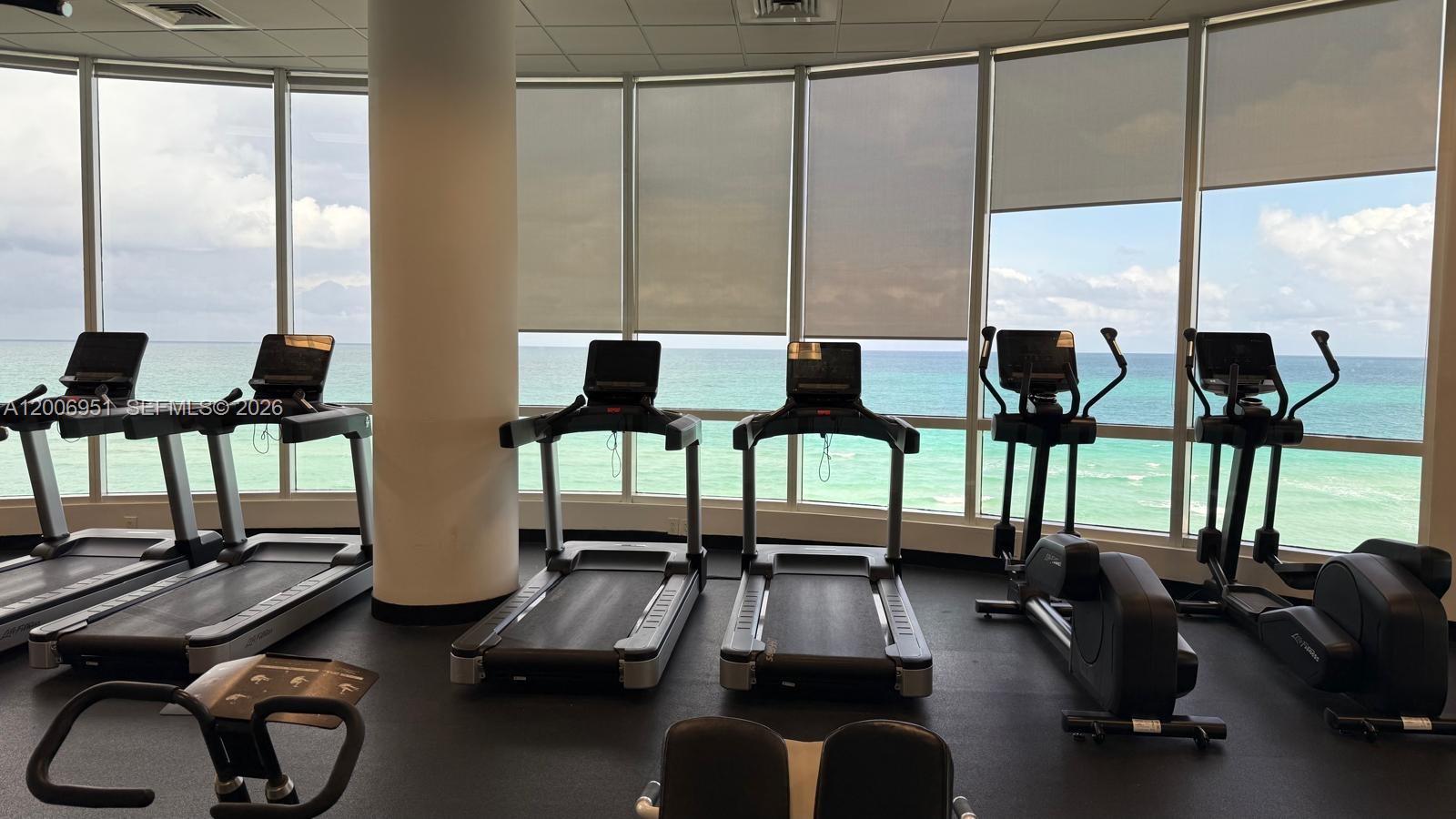 6365 Collins Ave #906, Miami Beach FL 33141