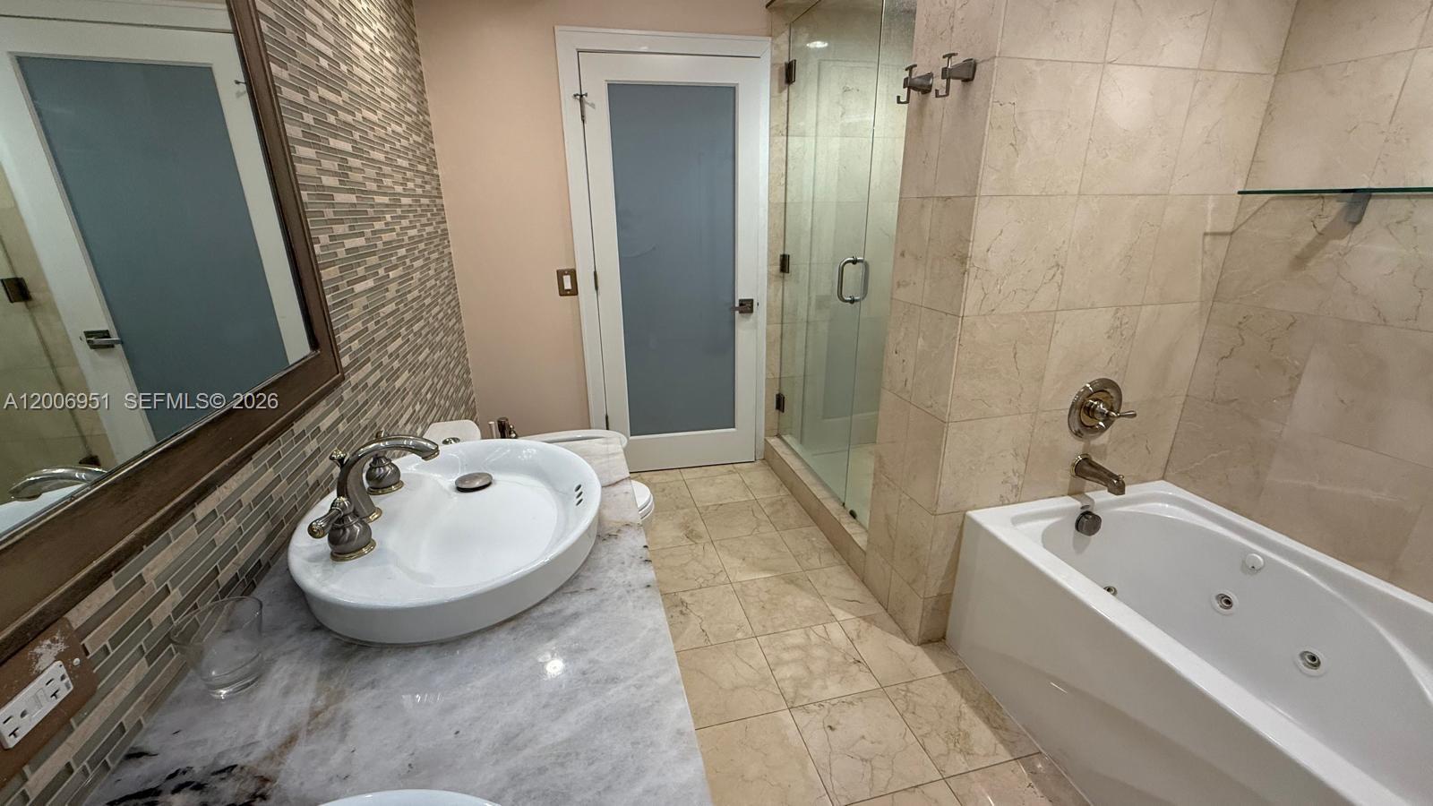6365 Collins Ave #906, Miami Beach FL 33141