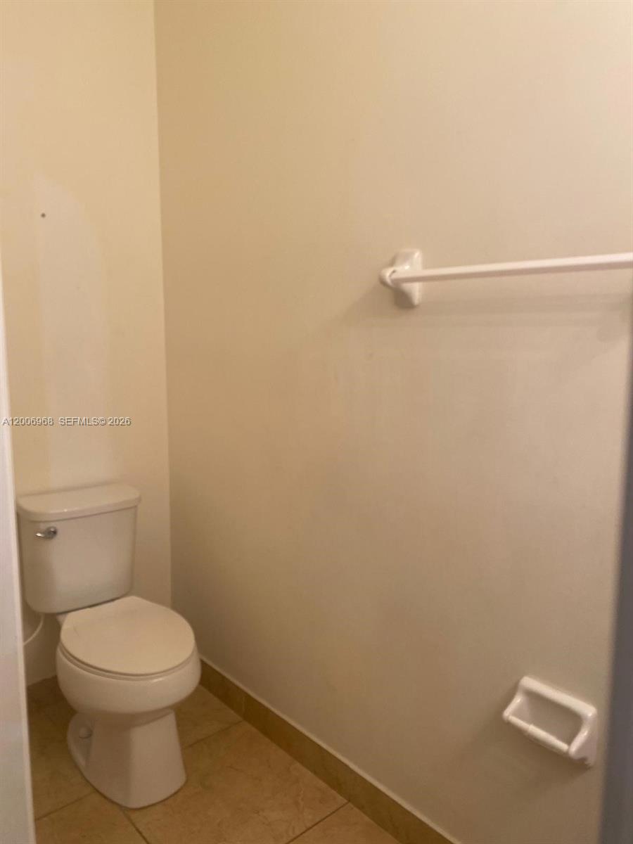 9228 W 33rd Way #9828, Hialeah FL 33018