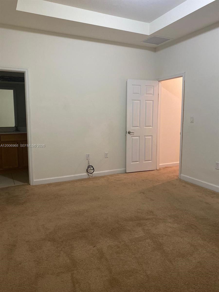 9228 W 33rd Way #9828, Hialeah FL 33018