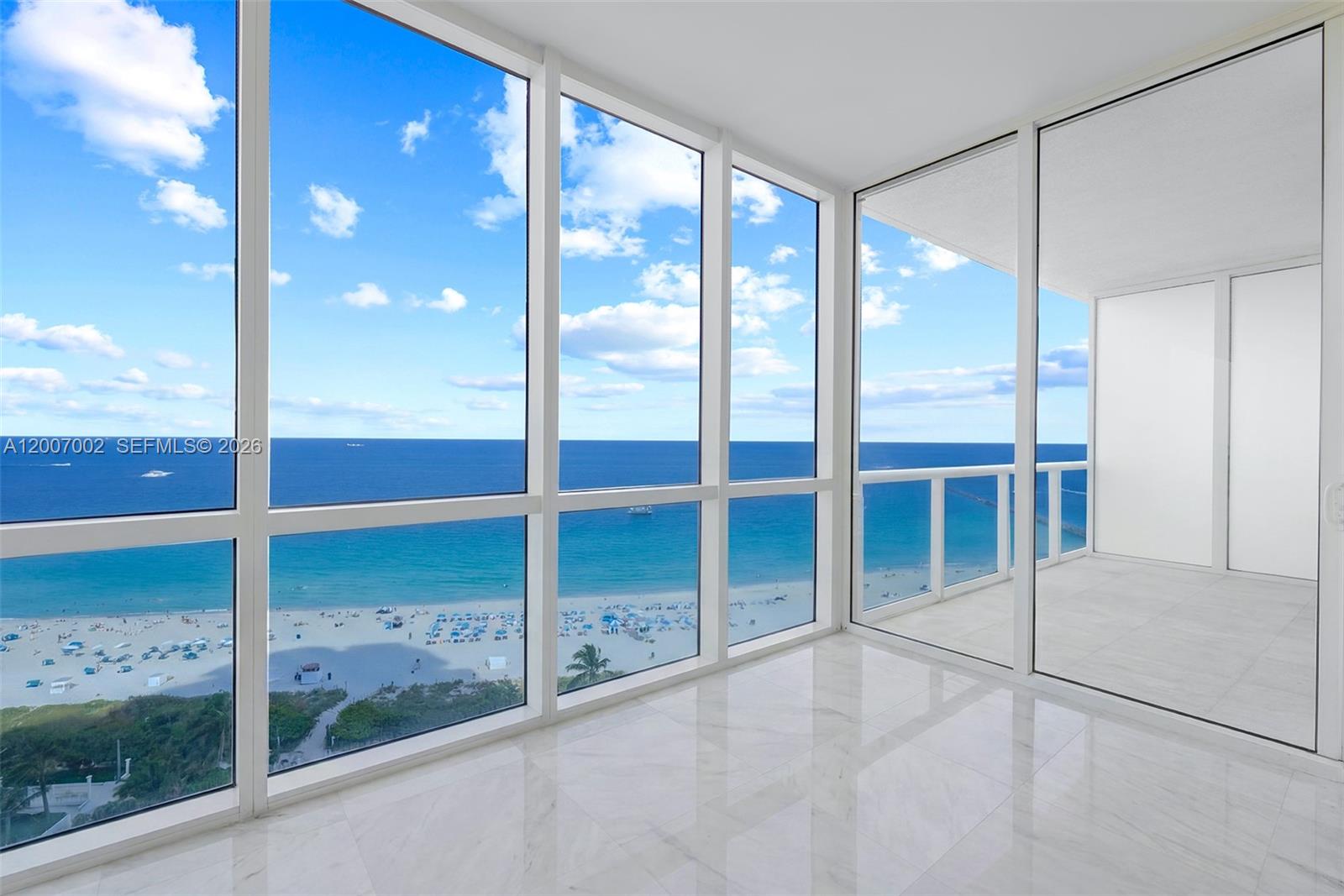 100 S Pointe Dr #2107, Miami Beach FL 33139