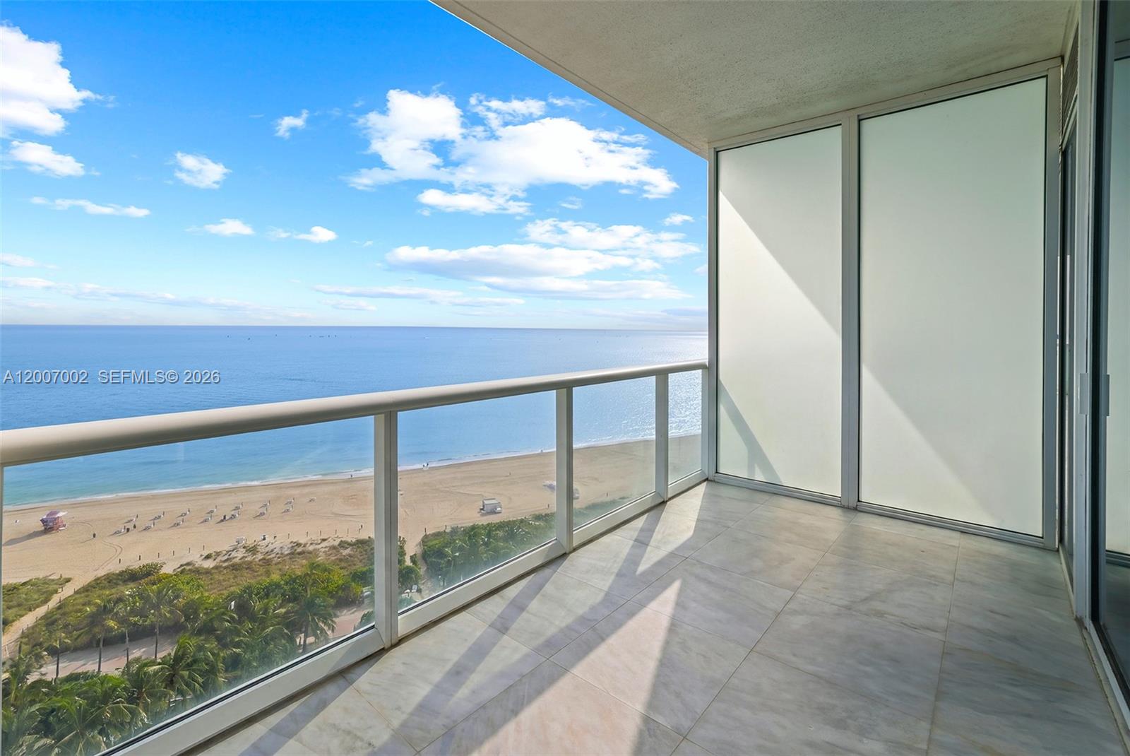 100 S Pointe Dr #2107, Miami Beach FL 33139