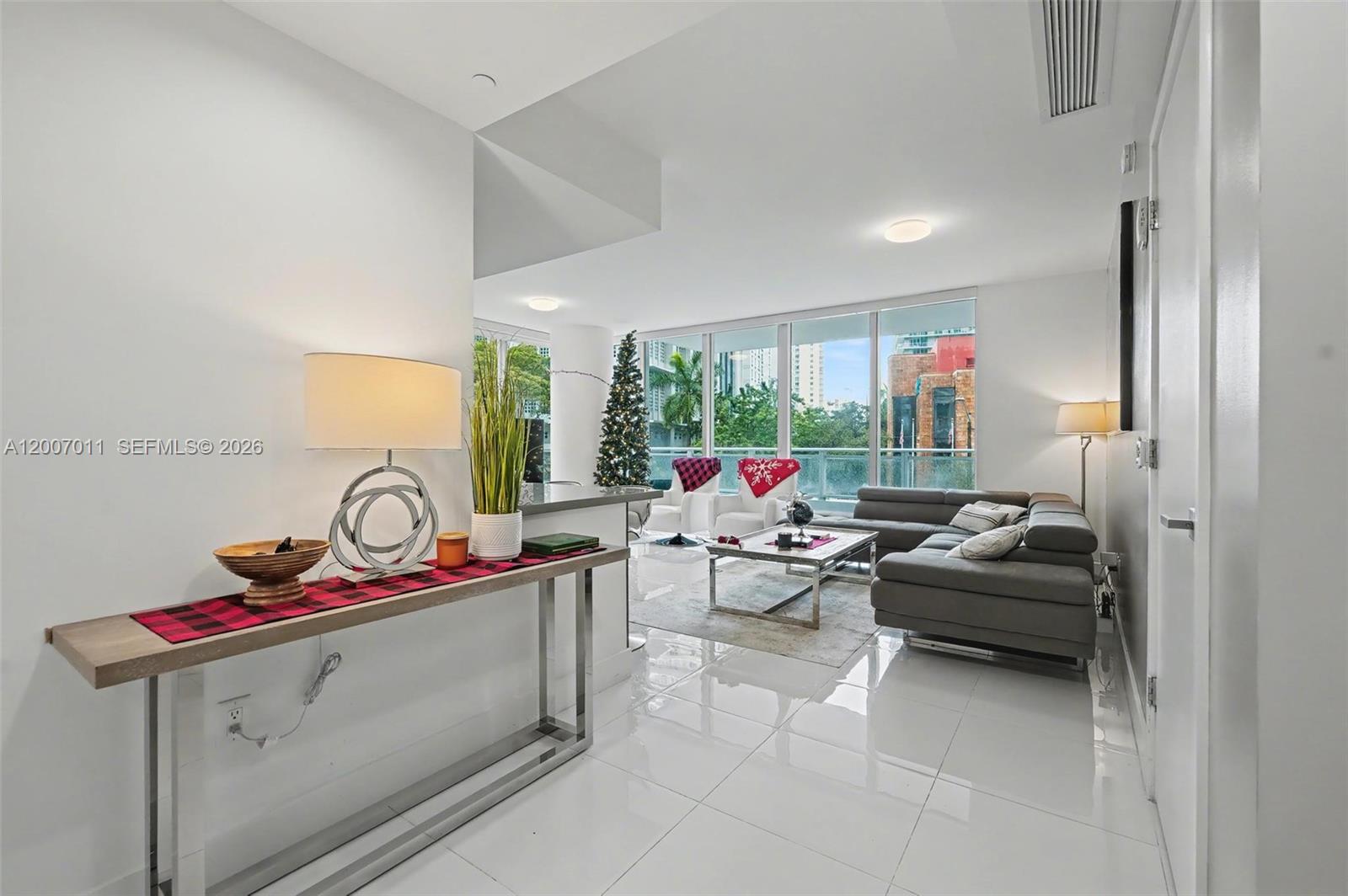 1080 Brickell Ave #209, Miami FL 33131