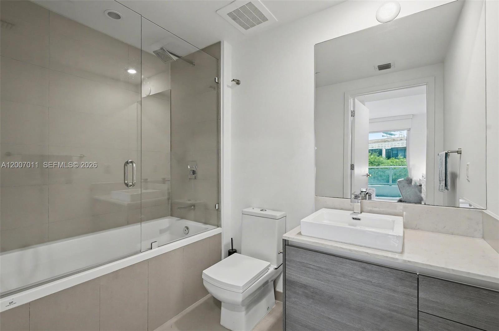 1080 Brickell Ave #209, Miami FL 33131