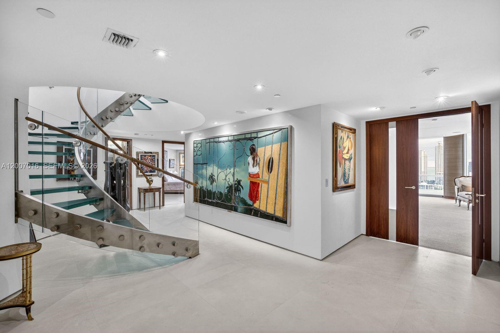 2600 Island Blvd #PH-1, Aventura FL 33160