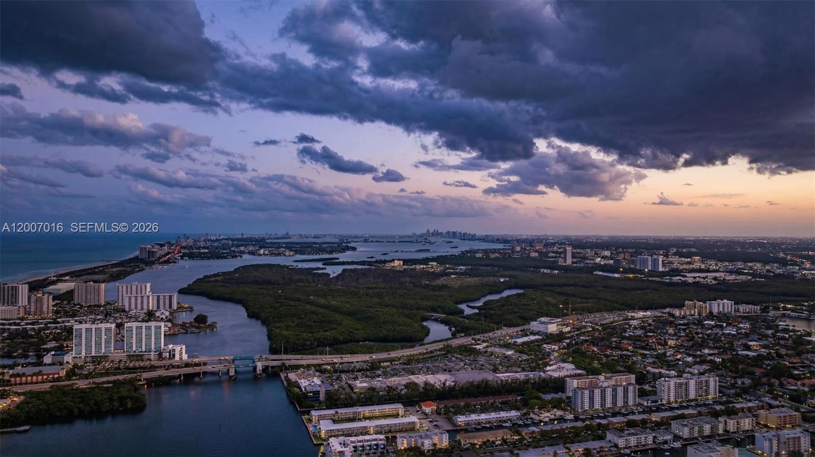 2600 Island Blvd #PH-1, Aventura FL 33160
