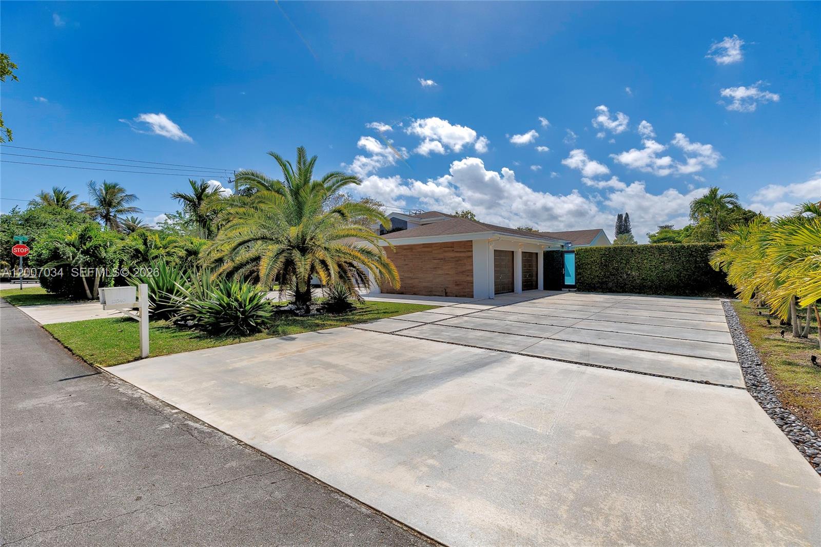13540 SW 98th Ct, Miami FL 33176