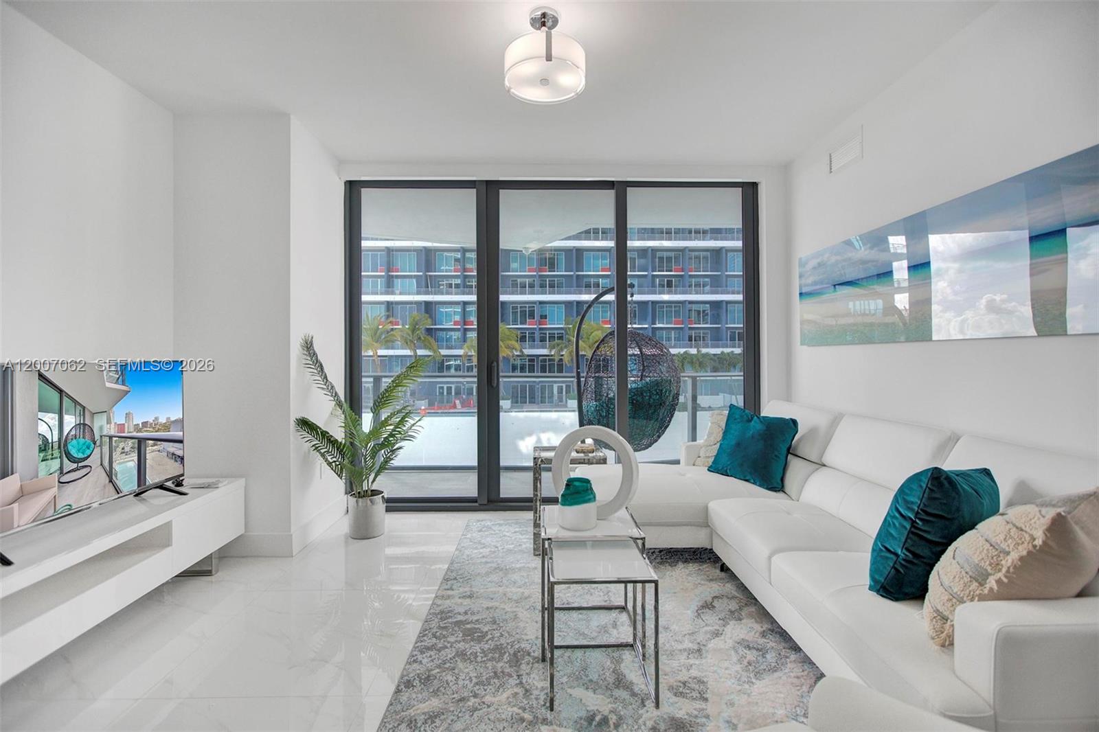 1300 S Miami Ave #1407, Miami FL 33130