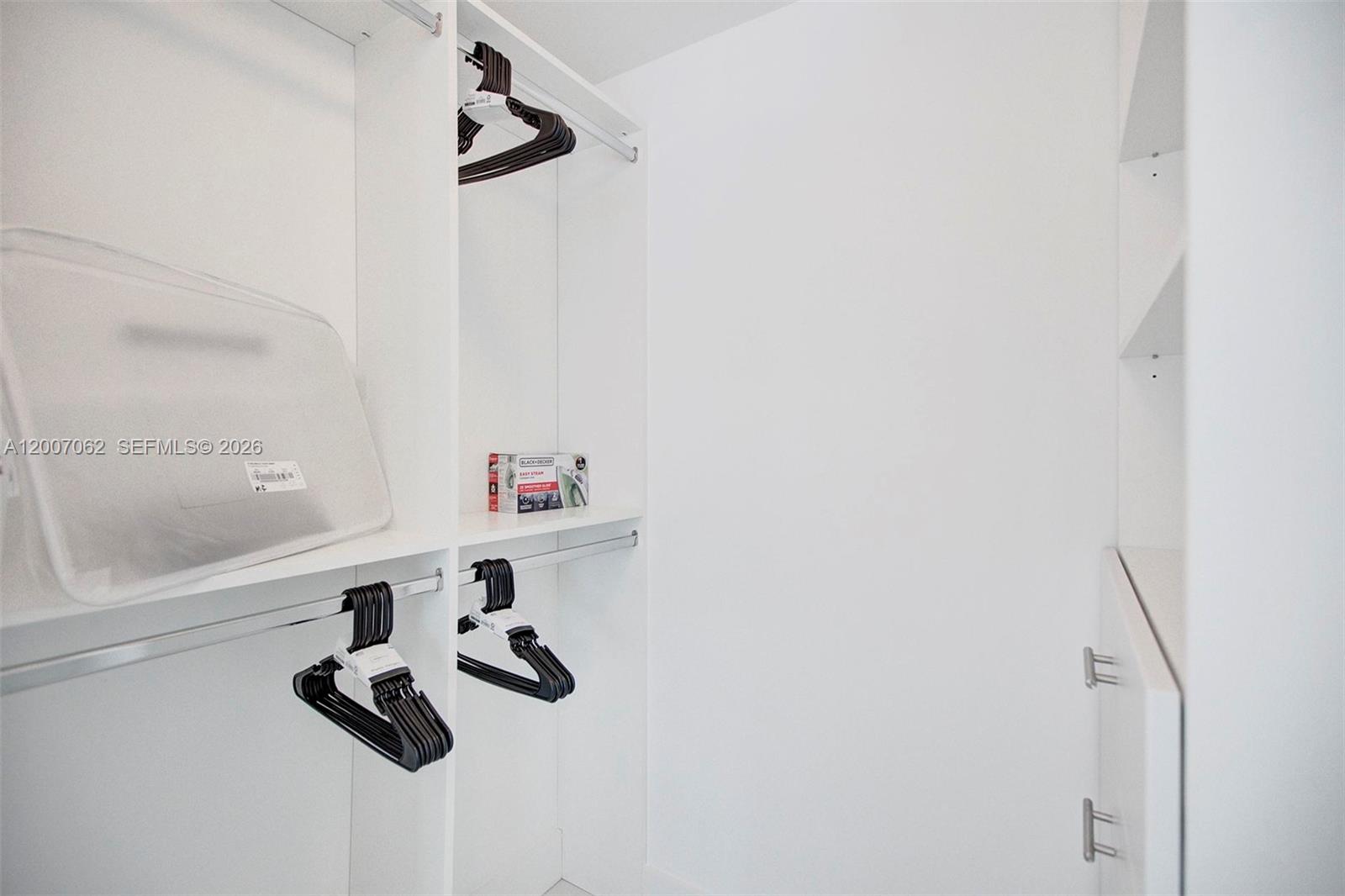 1300 S Miami Ave #1407, Miami FL 33130
