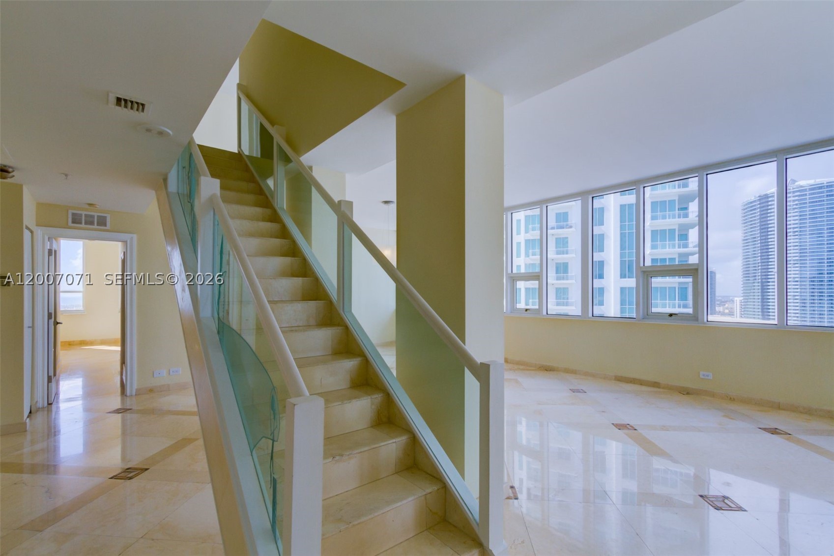 888 Brickell Key Dr #2802, Miami FL 33131