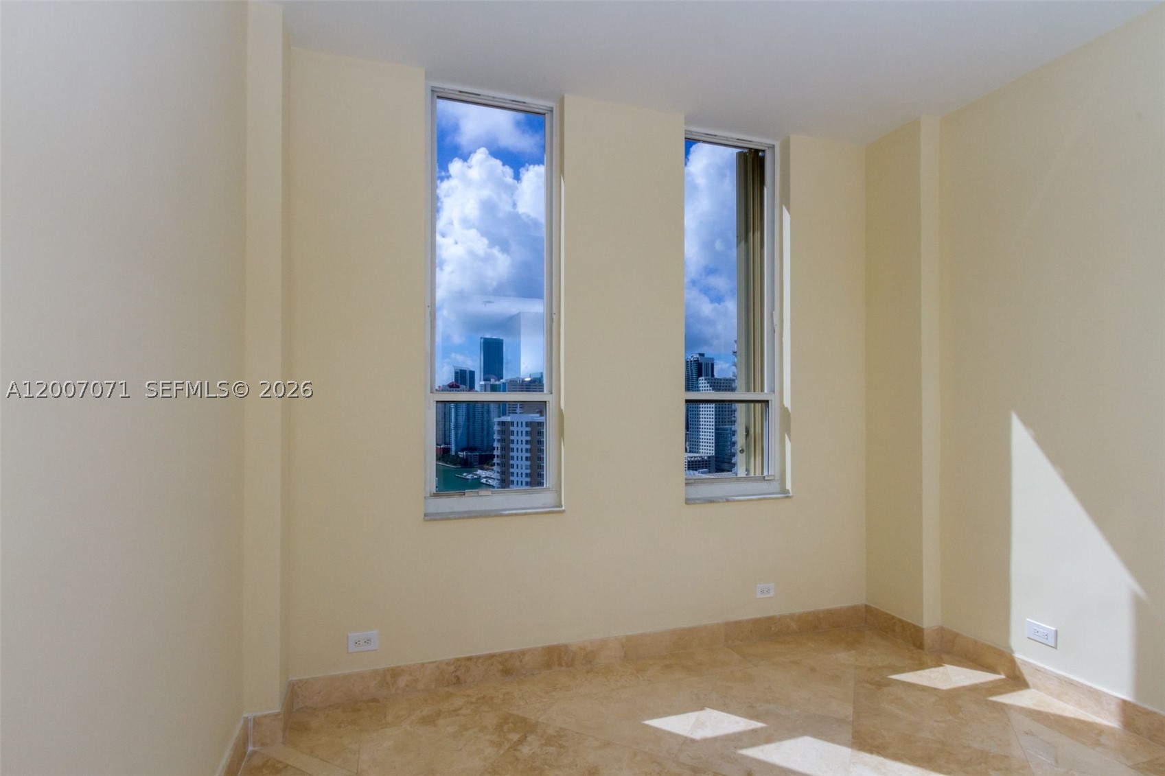 888 Brickell Key Dr #2802, Miami FL 33131