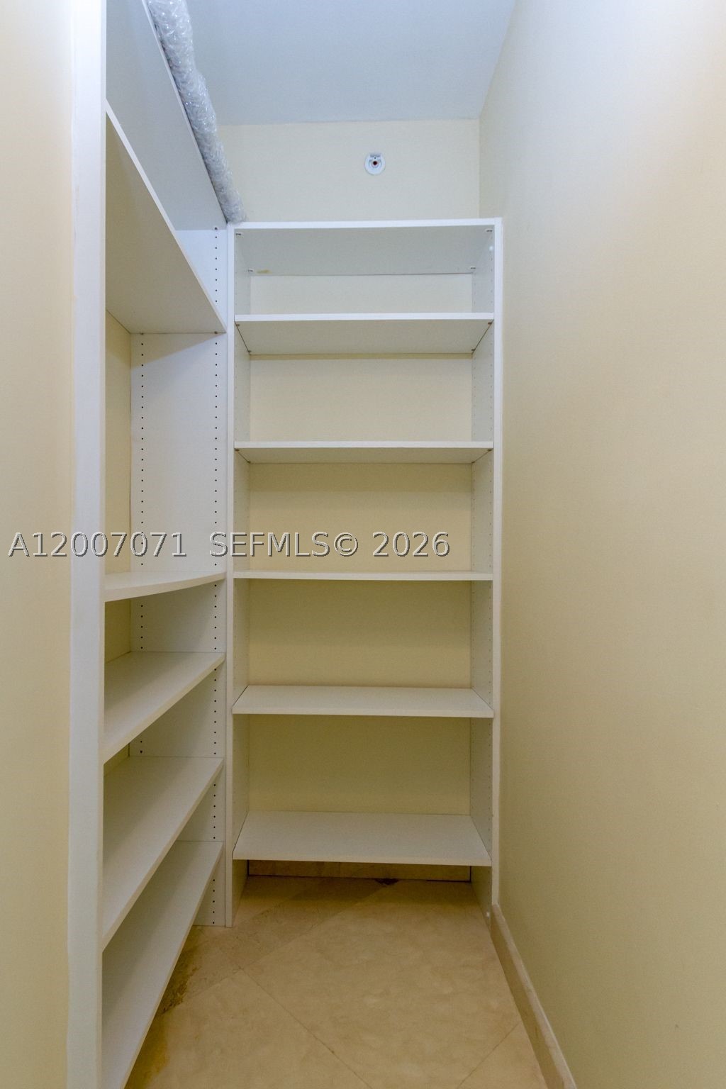 888 Brickell Key Dr #2802, Miami FL 33131
