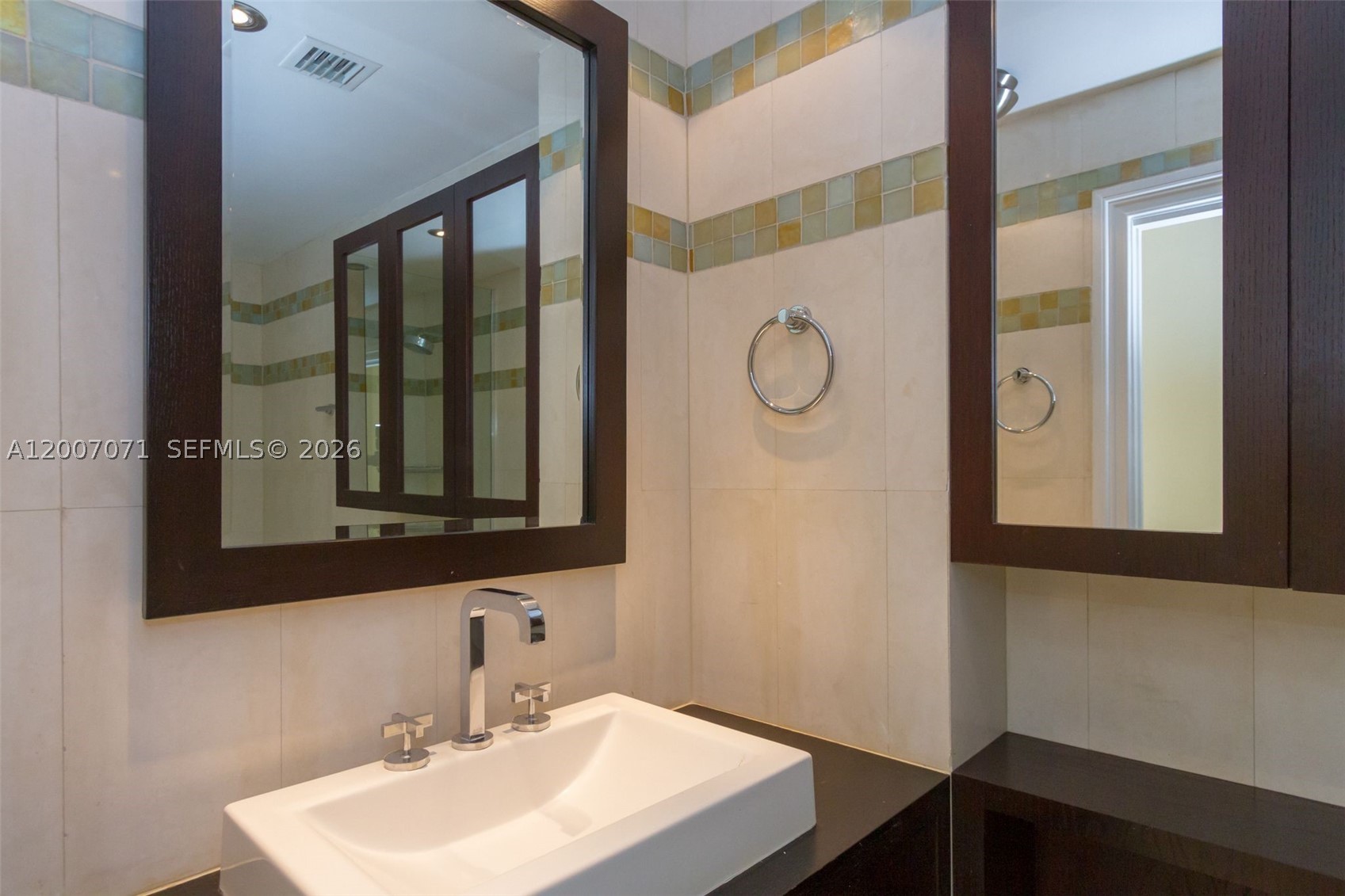888 Brickell Key Dr #2802, Miami FL 33131
