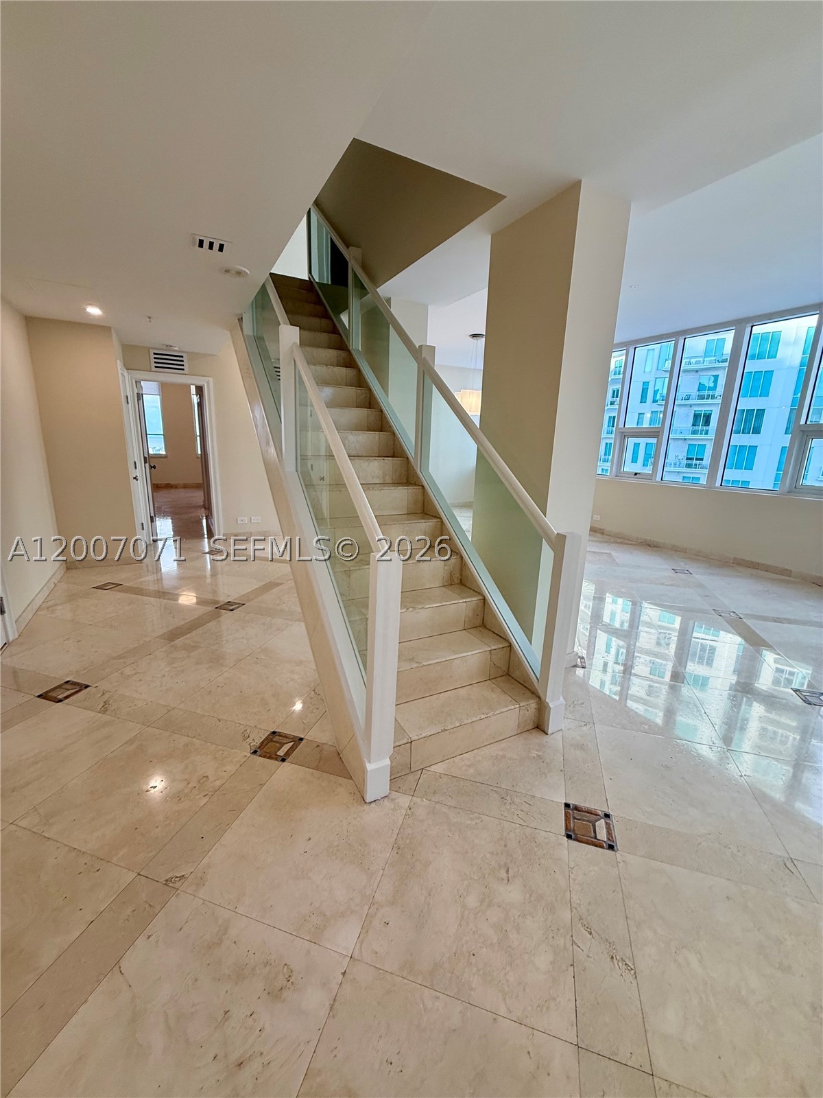888 Brickell Key Dr #2802, Miami FL 33131