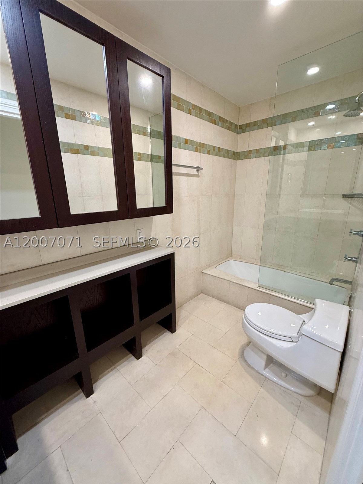 888 Brickell Key Dr #2802, Miami FL 33131
