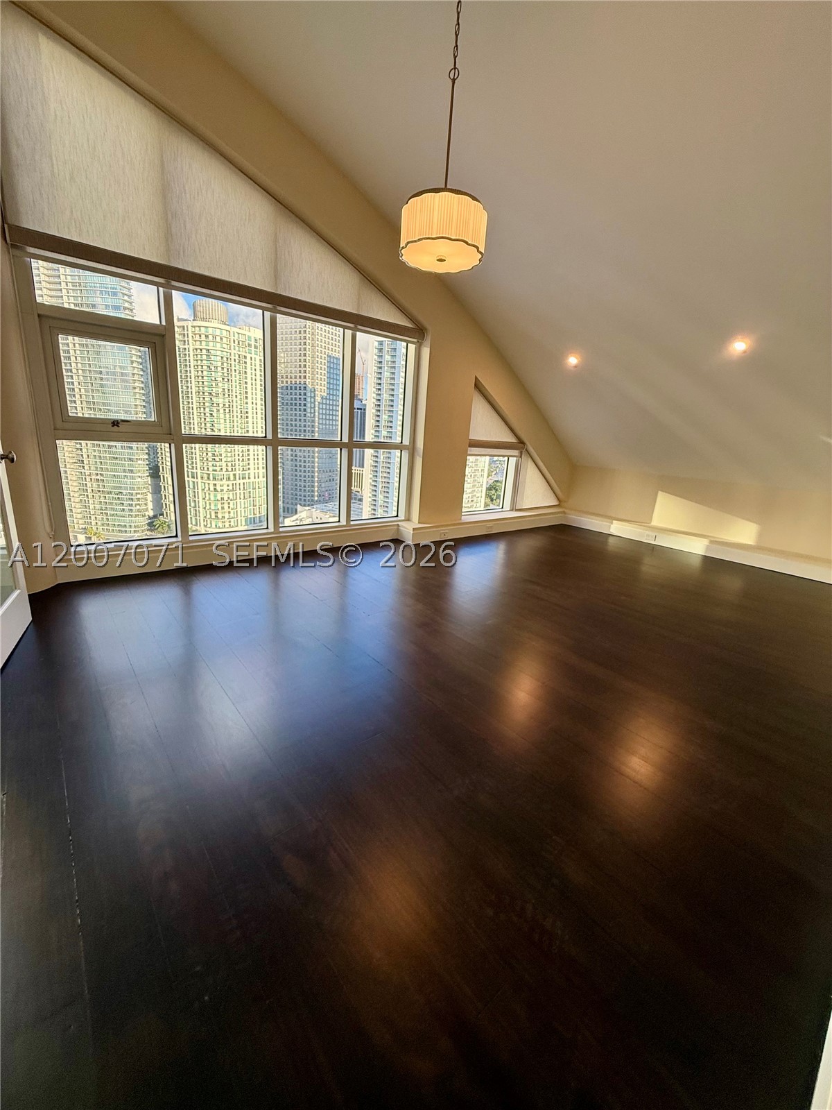 888 Brickell Key Dr #2802, Miami FL 33131