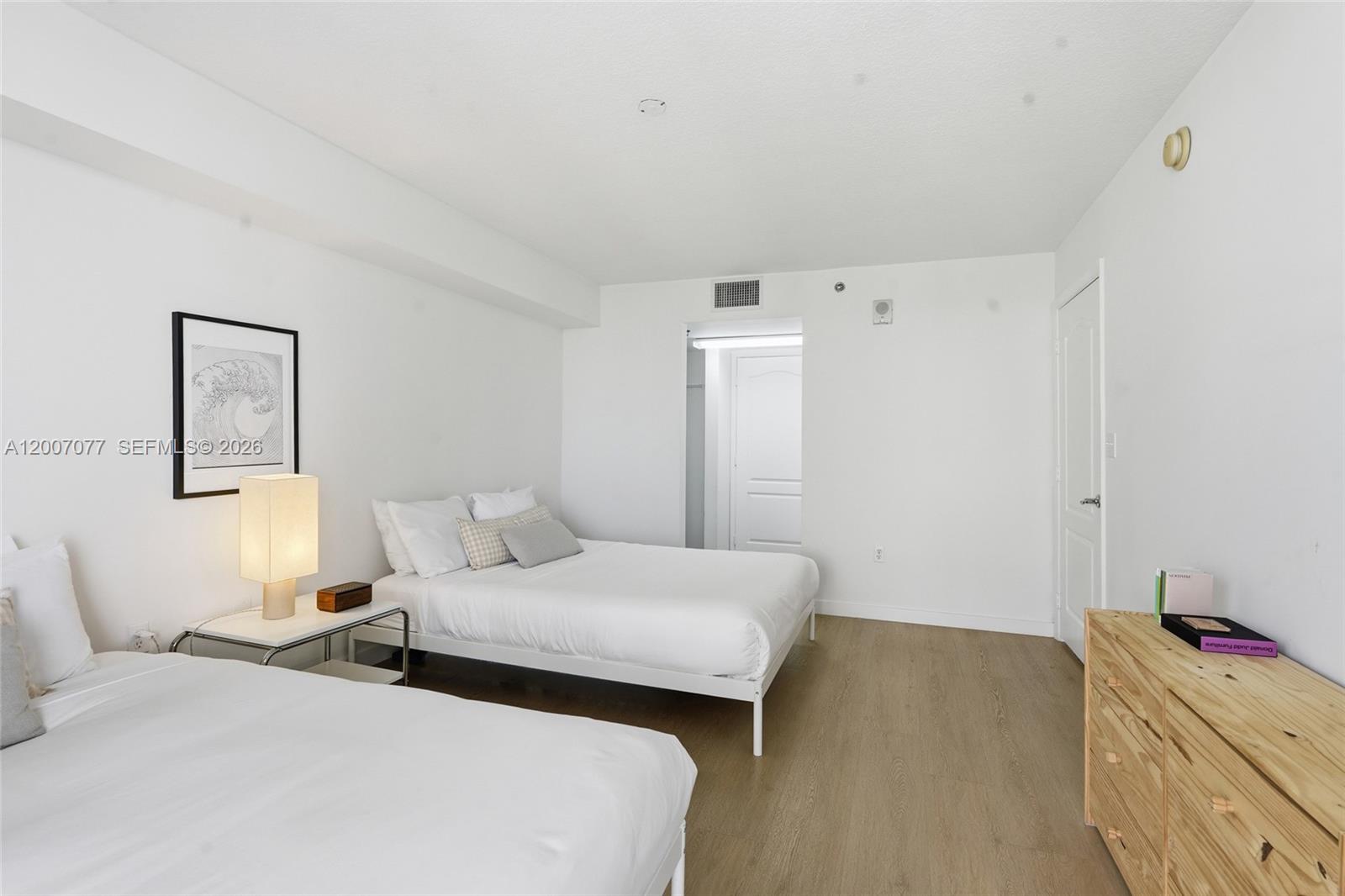 1200 Brickell Bay Dr #2603, Miami FL 33131