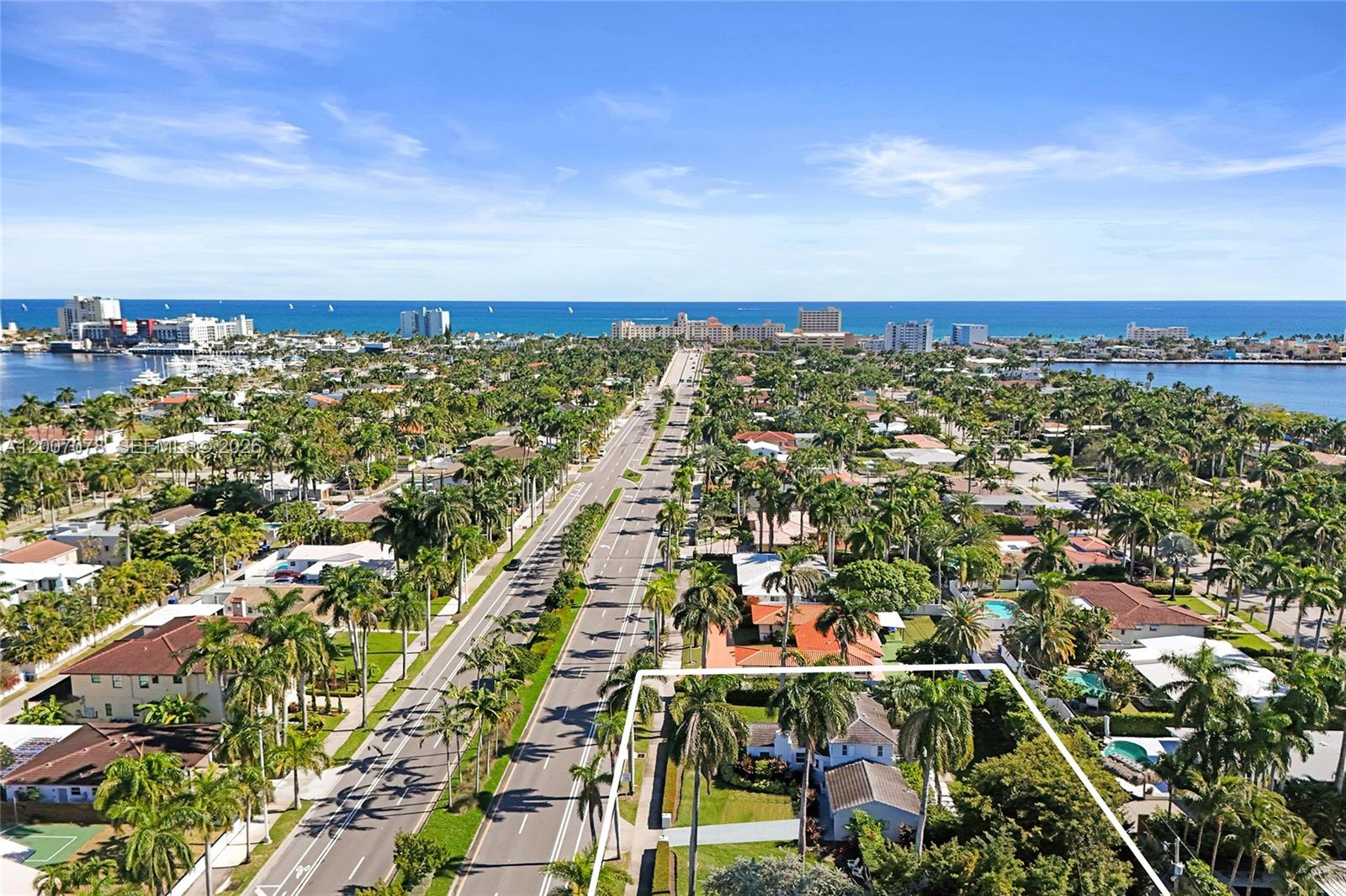 940 Hollywood Blvd, Hollywood FL 33019