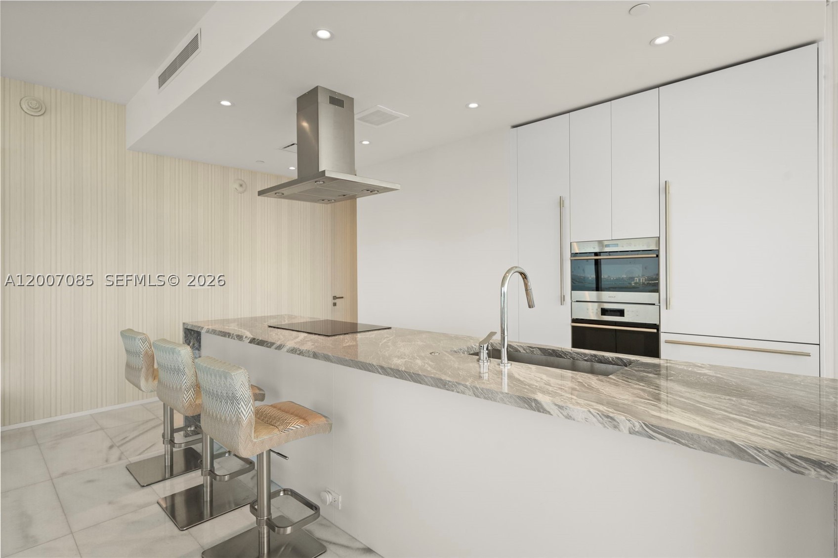 700 NE 26th Ter #4206, Miami FL 33137