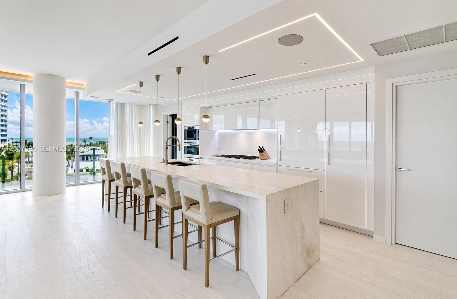 1 Collins Ave #606, Miami Beach FL 33139