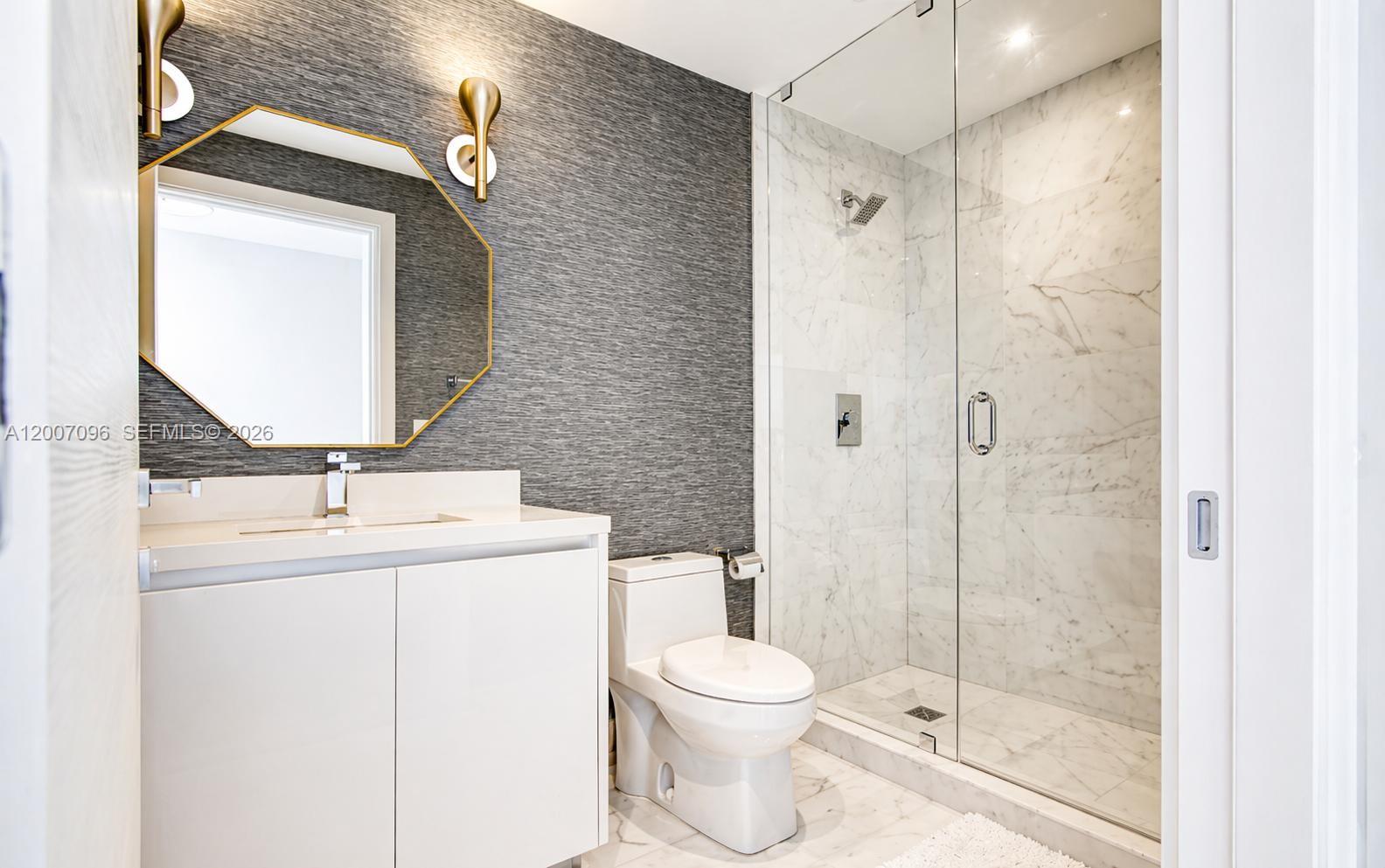 1 Collins Ave #606, Miami Beach FL 33139