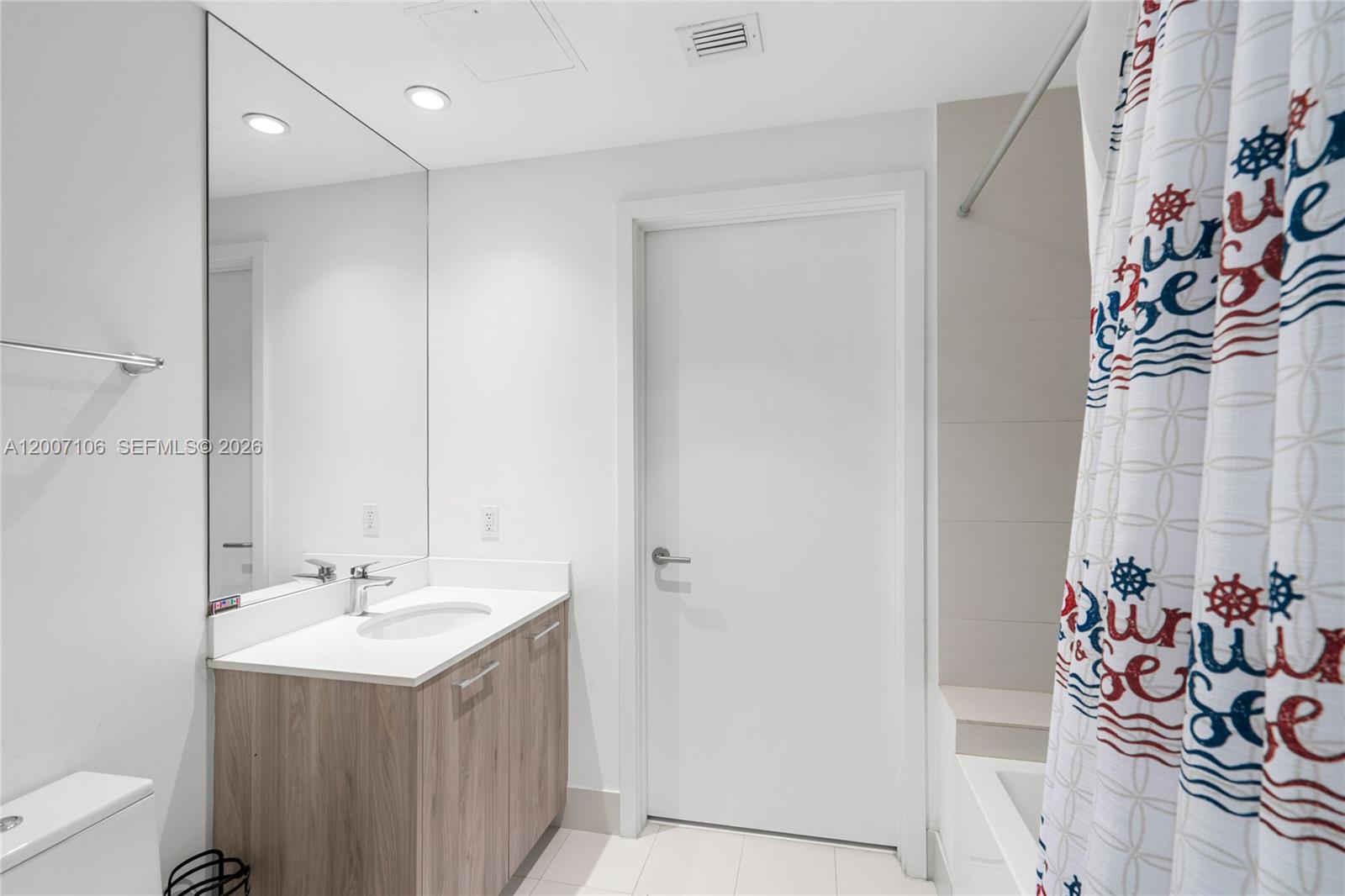 501 NE 31st St #910, Miami FL 33137