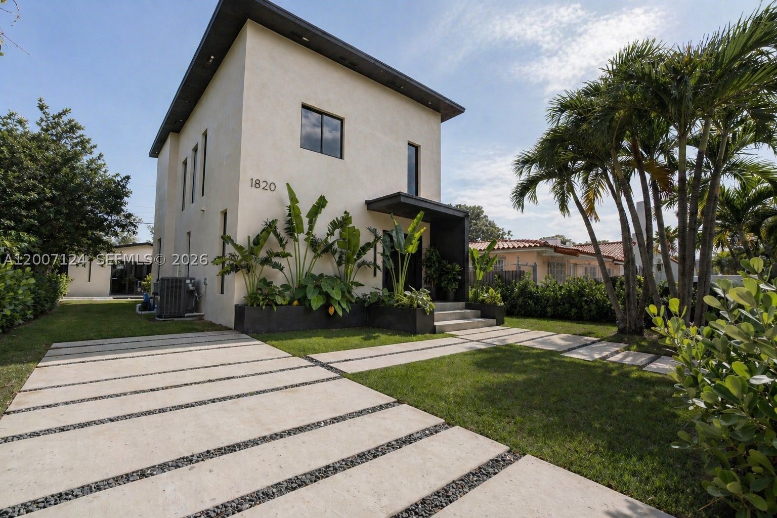 1820 SW 10th St, Miami FL 33135