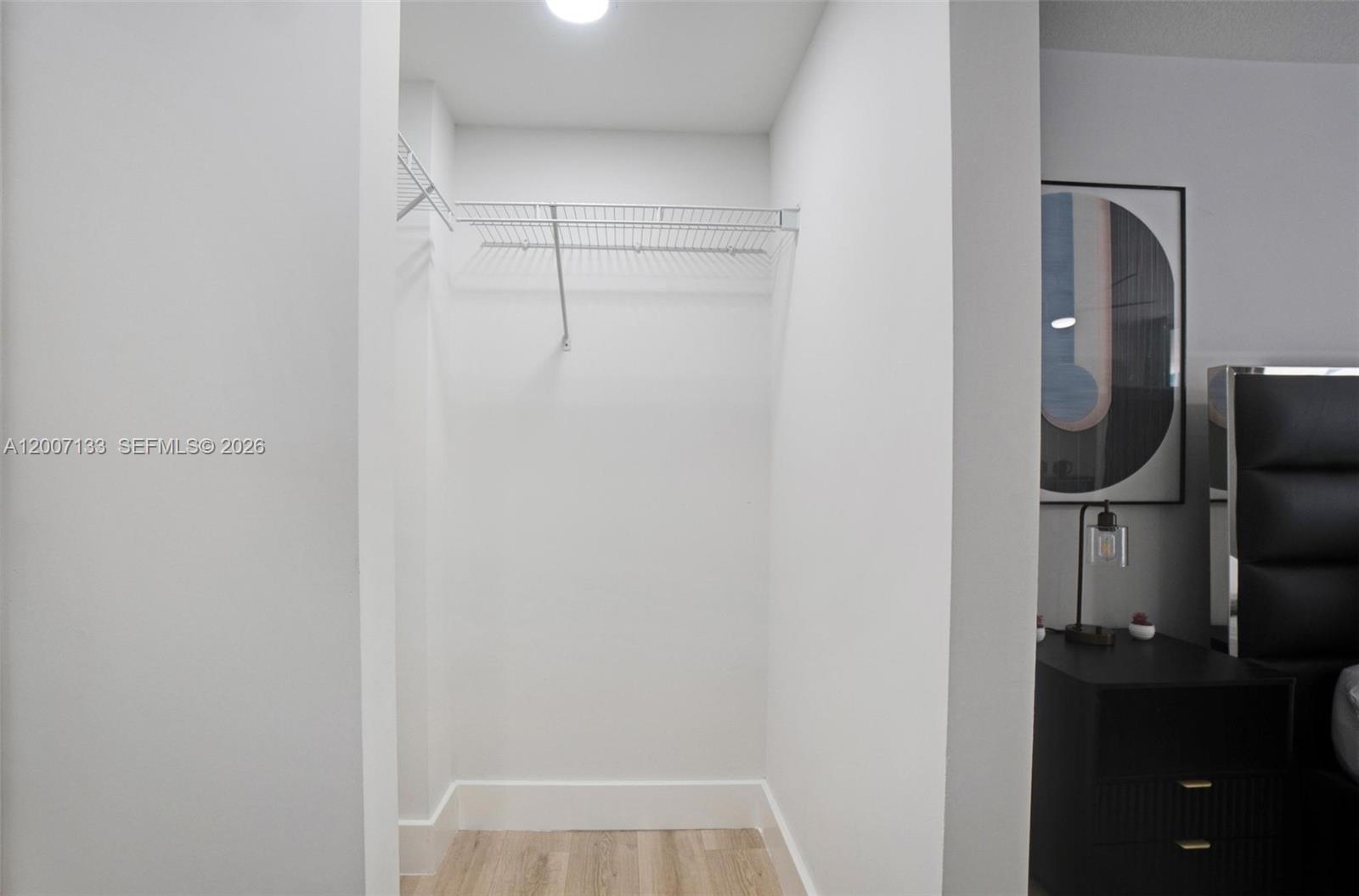 1200 Brickell Bay Dr #1907, Miami FL 33131
