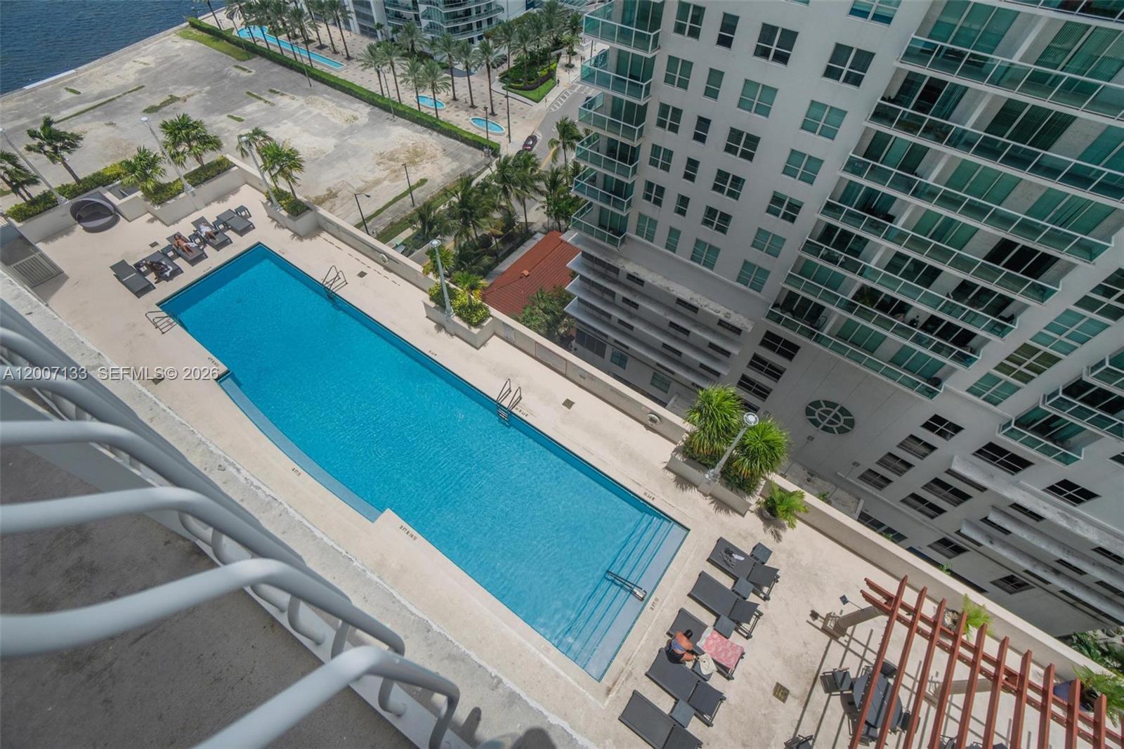 1200 Brickell Bay Dr #1907, Miami FL 33131