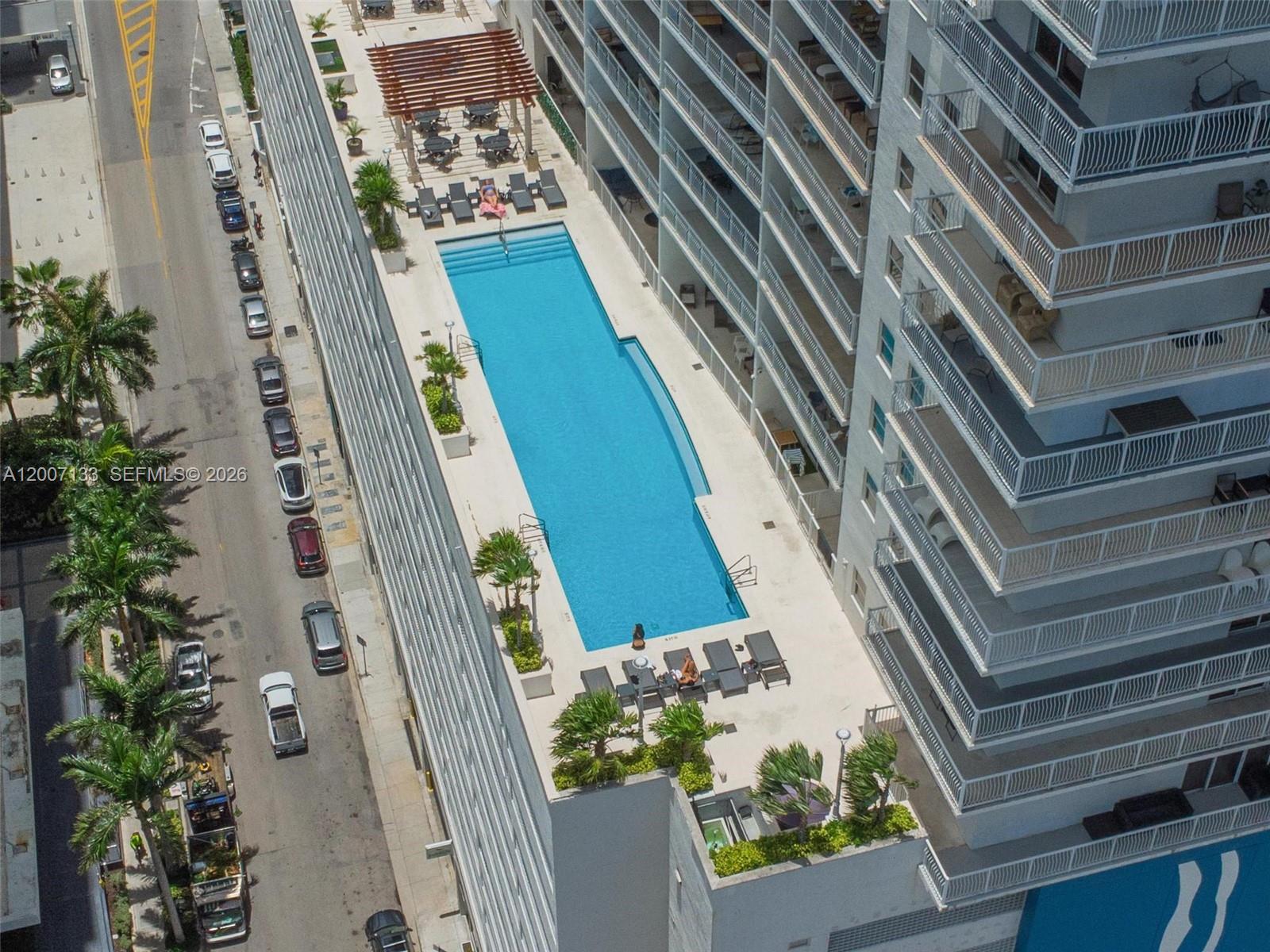 1200 Brickell Bay Dr #1907, Miami FL 33131