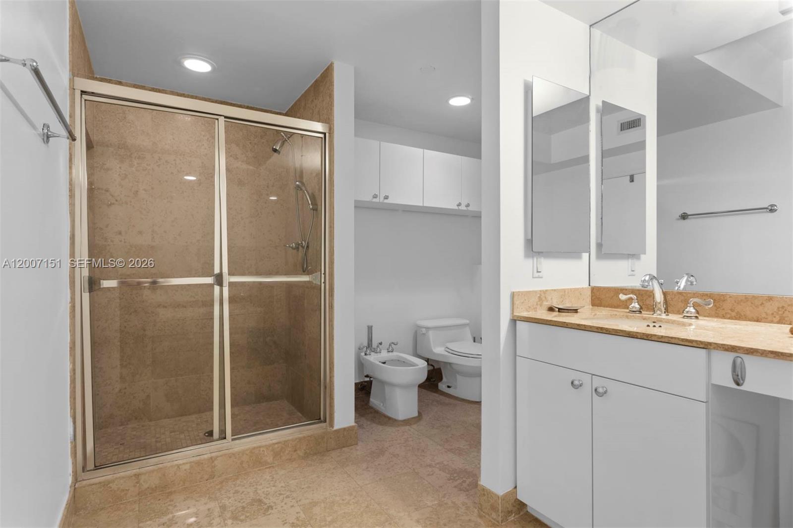 4779 Collins Ave #1908, Miami Beach FL 33140