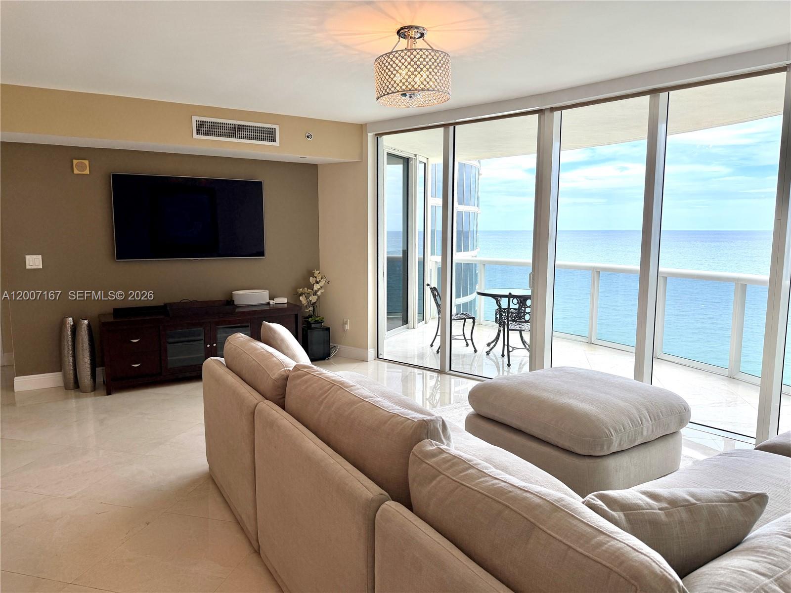 17201 Collins Ave #2305, Sunny Isles Beach FL 33160