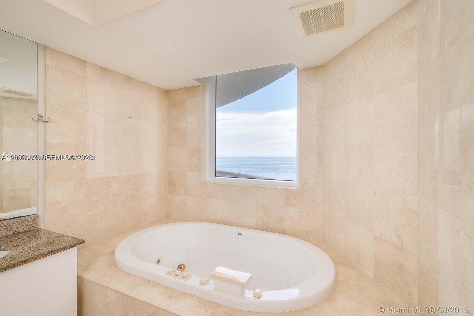 17201 Collins Ave #2305, Sunny Isles Beach FL 33160