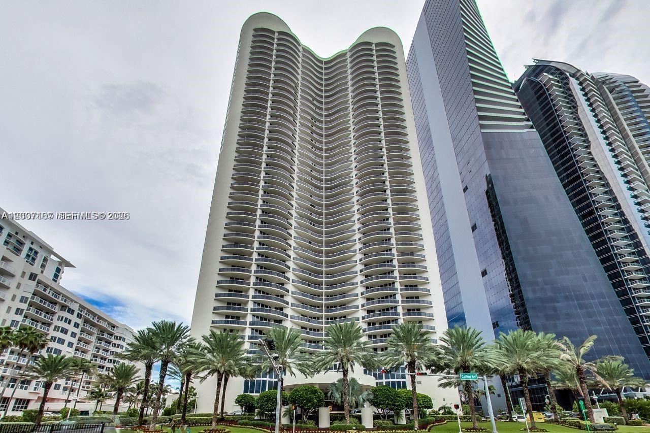 17201 Collins Ave #2305, Sunny Isles Beach FL 33160