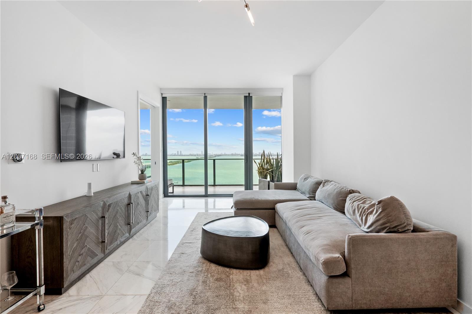 480 NE 31st St #2405, Miami FL 33137