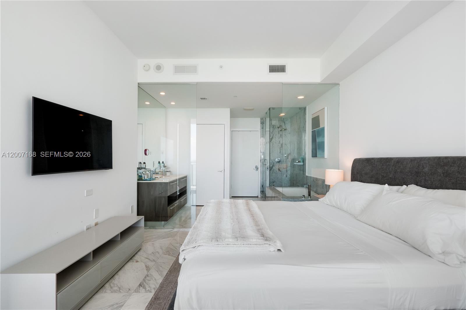480 NE 31st St #2405, Miami FL 33137