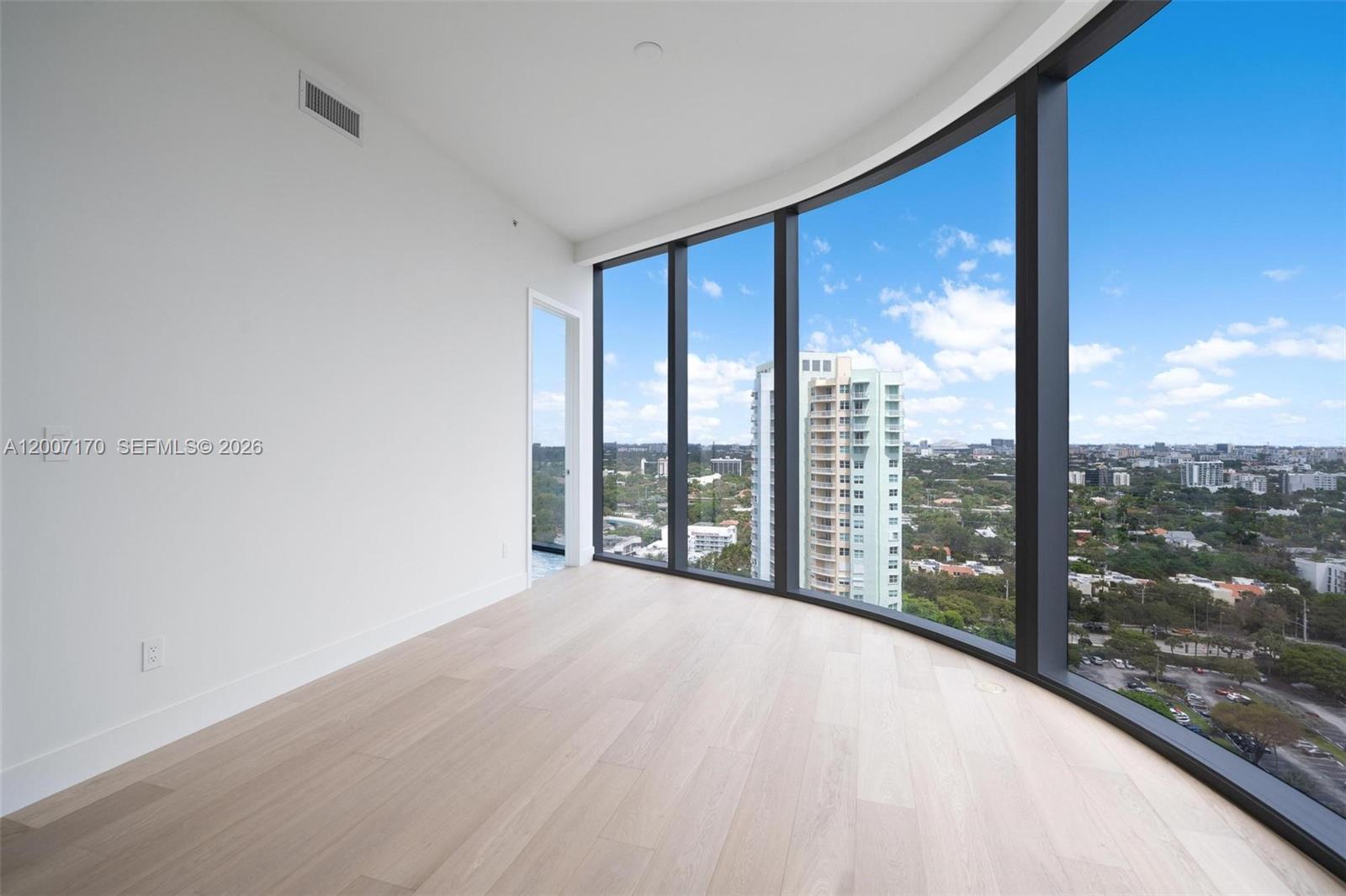 175 SE 25th RD #1904, Miami FL 33129