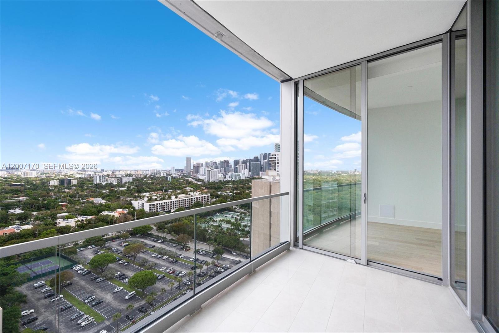 175 SE 25th RD #1904, Miami FL 33129