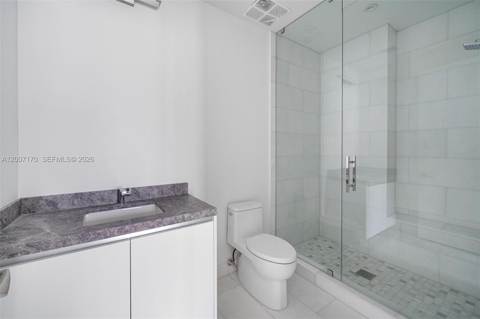 175 SE 25th RD #1904, Miami FL 33129