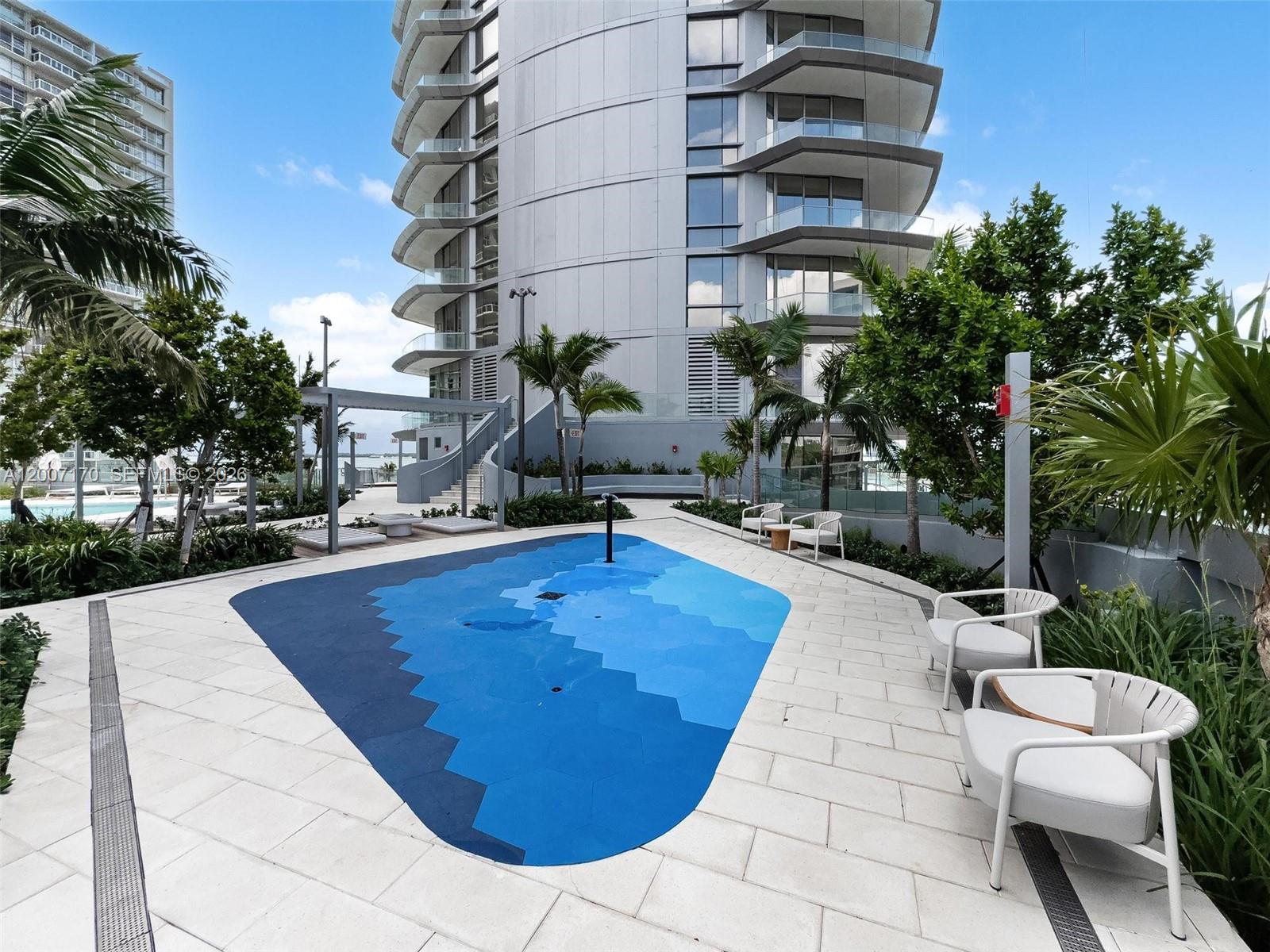 175 SE 25th RD #1904, Miami FL 33129