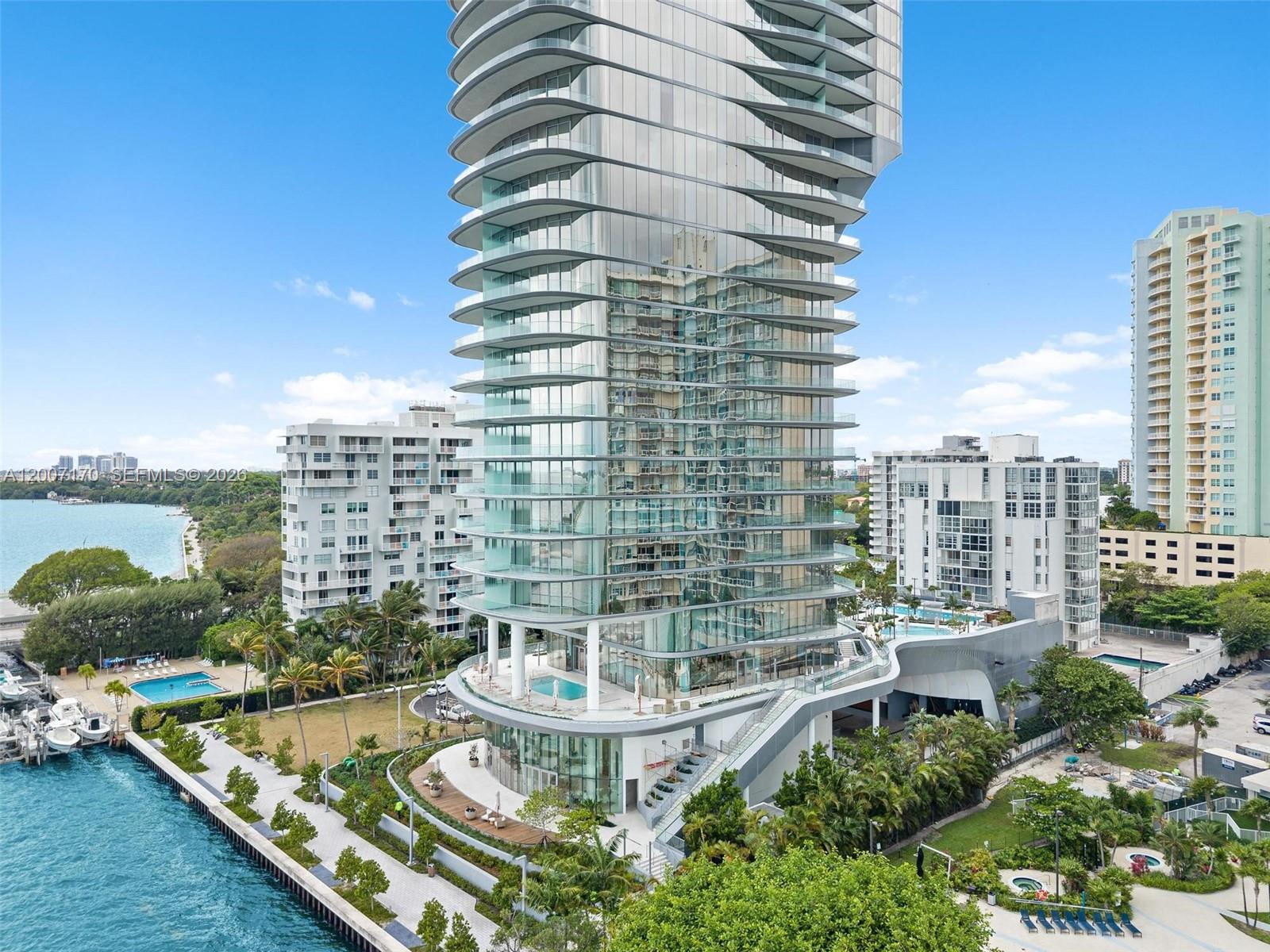 175 SE 25th RD #1904, Miami FL 33129