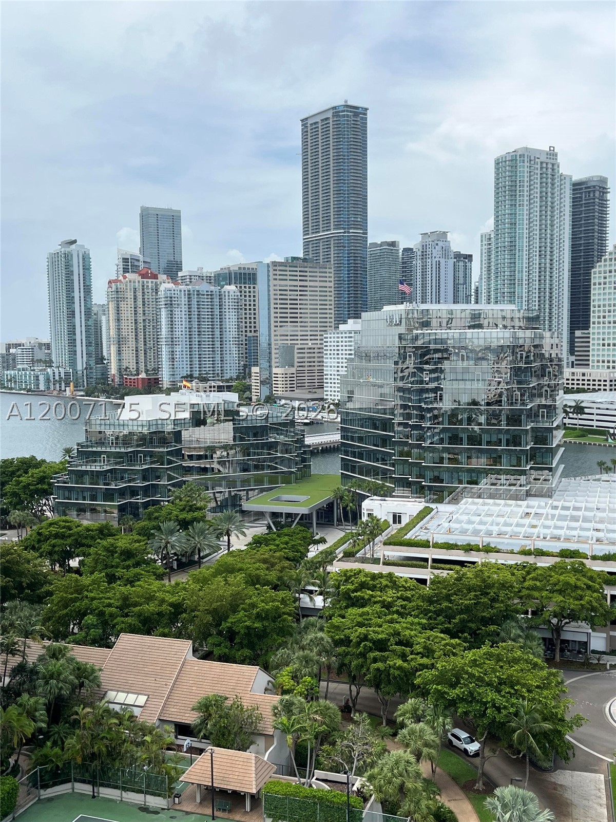 540 Brickell Key Dr #1809, Miami FL 33131